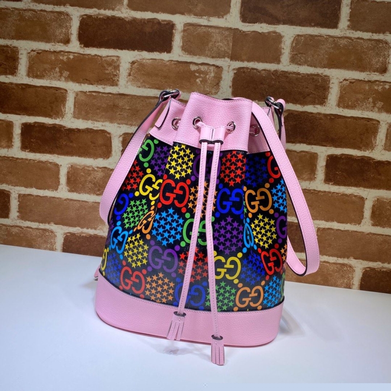 G*u*i bucket bags